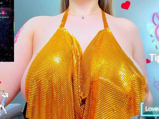 anyarosses's BongaCams show and profile