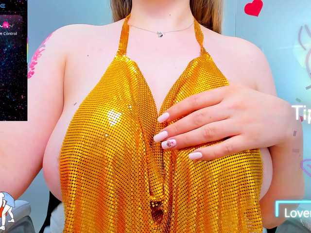 anyarosses's BongaCams show and profile