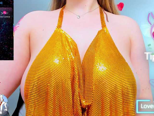 anyarosses's BongaCams show and profile