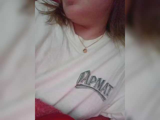 Oksana231's BongaCams show and profile