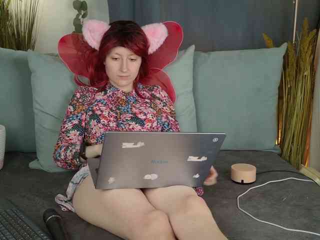 Bloom-fairy webcam
