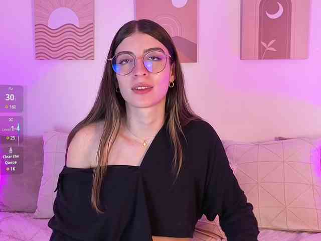 Mia-Heart webcam