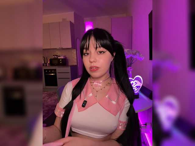 Businkaa from BongaCams