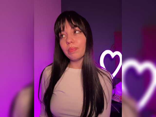 Businkaa from BongaCams