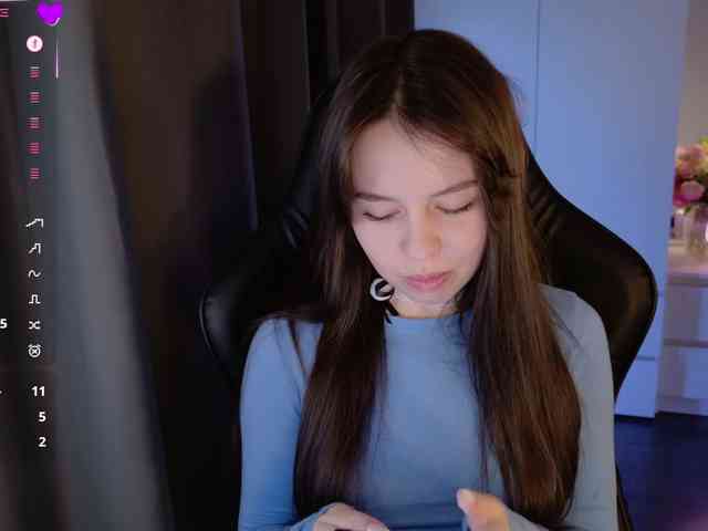 Businkaa Live Webcam on BongaCams