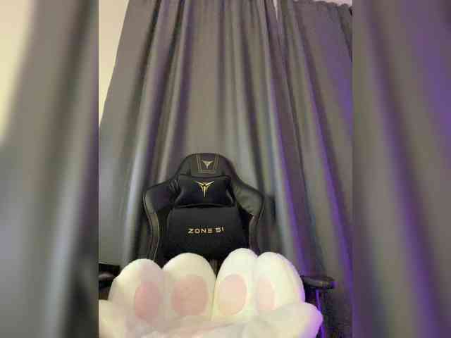 Businka13 webcam