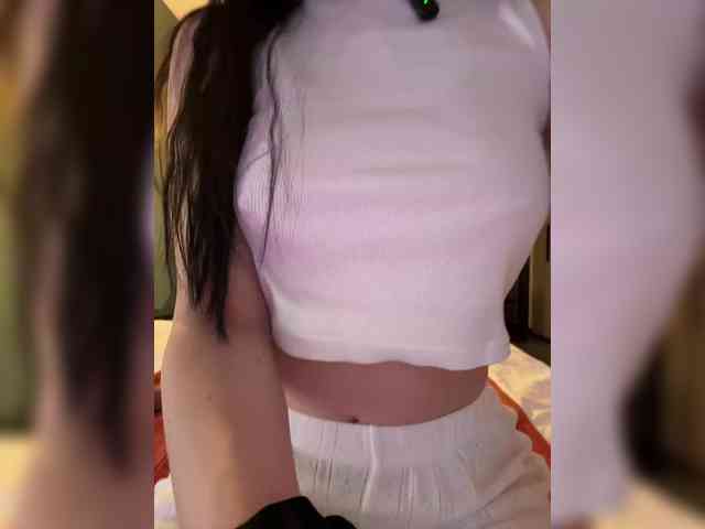 Businkaa Live Webcam on BongaCams