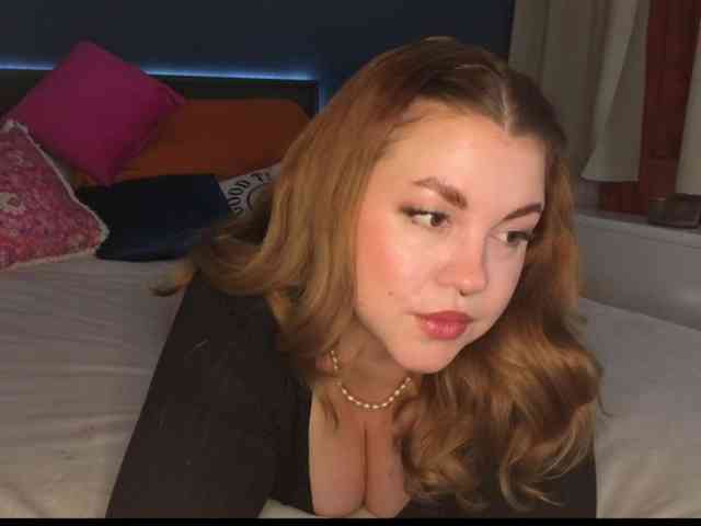 Модель: VictoriaLaFleur