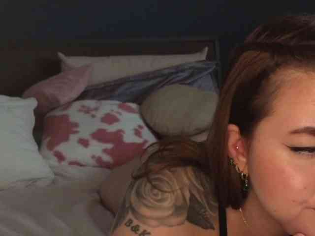 VictoriaLaFleur webcam