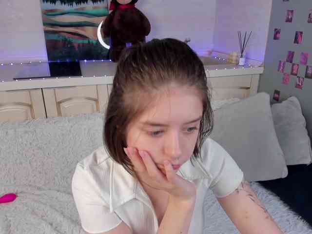 Marta-Bates webcam