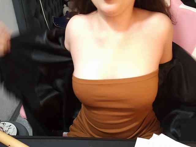 Julia98 webcam