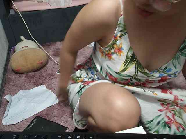 Julia98 webcam