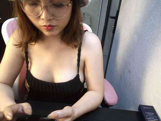 Julia98 webcam