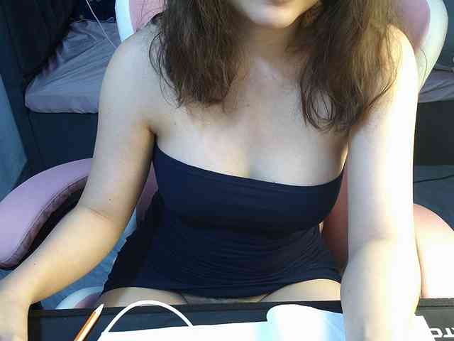 Julia98 webcam