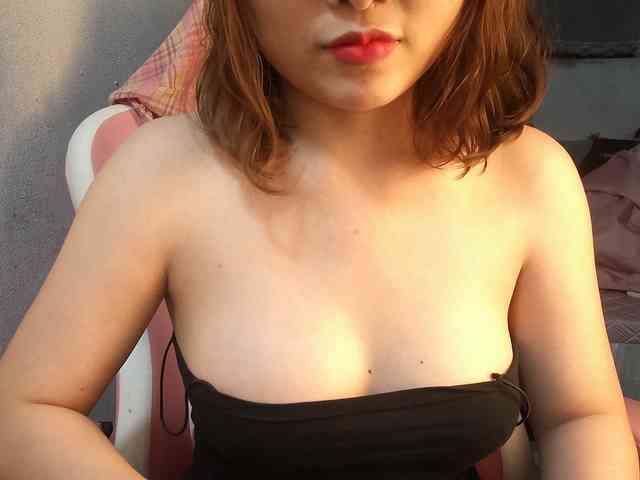 Julia98 webcam
