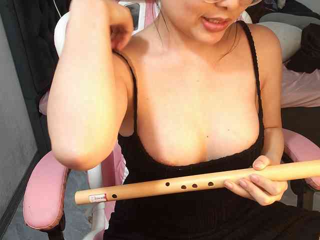 Julia98 webcam