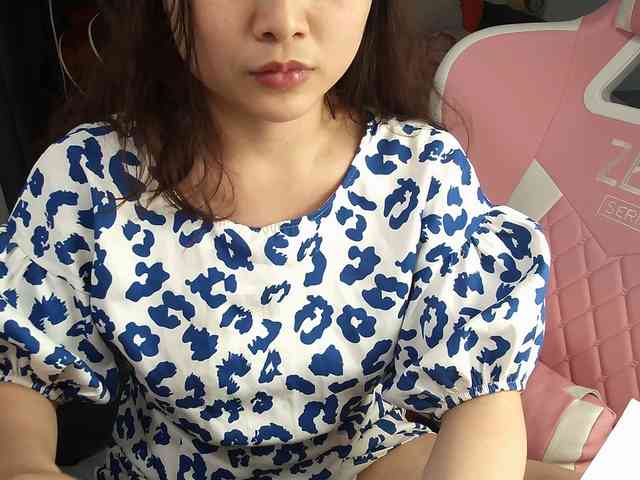 Julia98 webcam