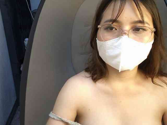 Julia98 webcam