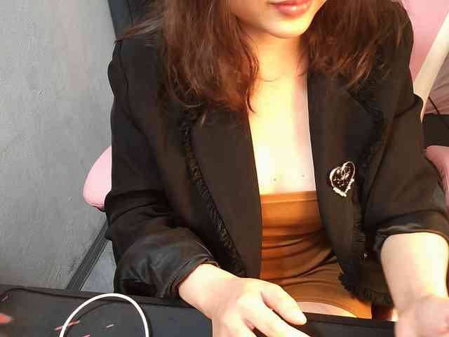 Julia98 webcam