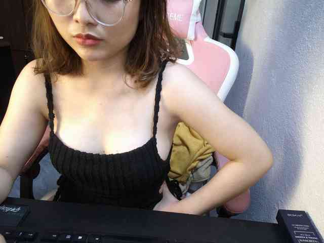 Julia98 webcam