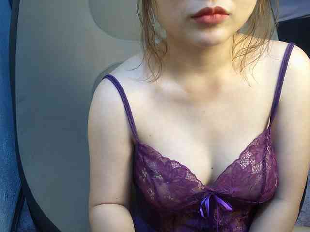 Julia98 webcam