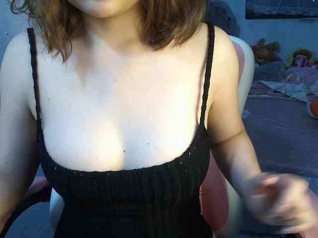 Julia98 webcam