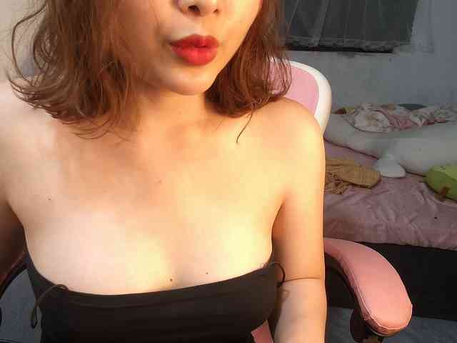 Julia98 webcam