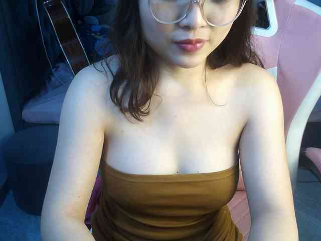 Julia98 webcam