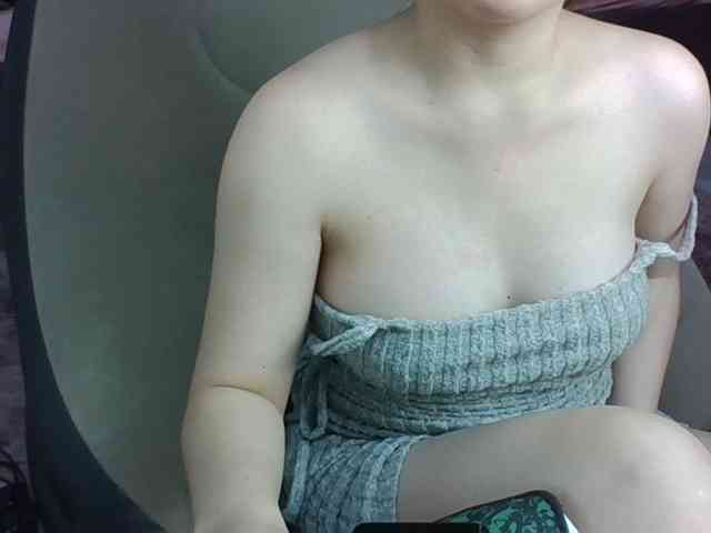 Julia98 webcam