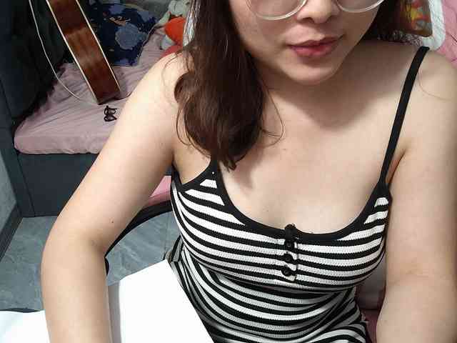 Julia98 webcam