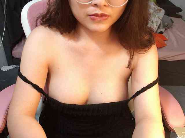 Julia98 webcam