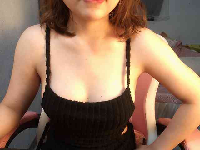 Julia98 webcam