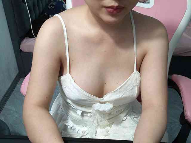 Julia98 webcam