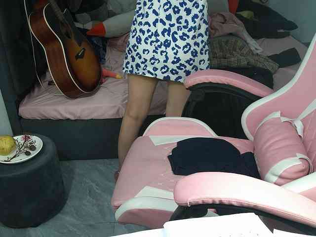 Julia98 webcam