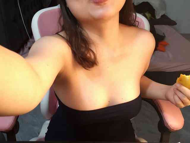 Julia98 webcam