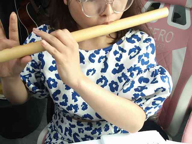Julia98 webcam