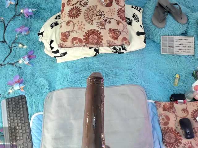 Eilin-clio's BongaCams show and profile