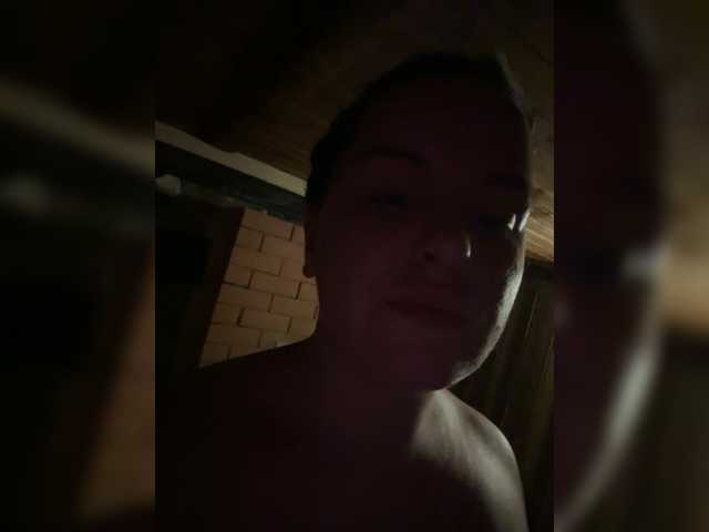 модель Madeleine00