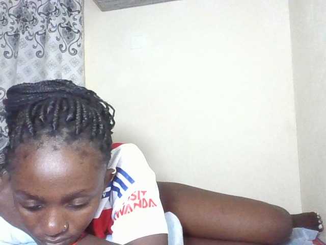 Sexydolly3's BongaCams show and profile