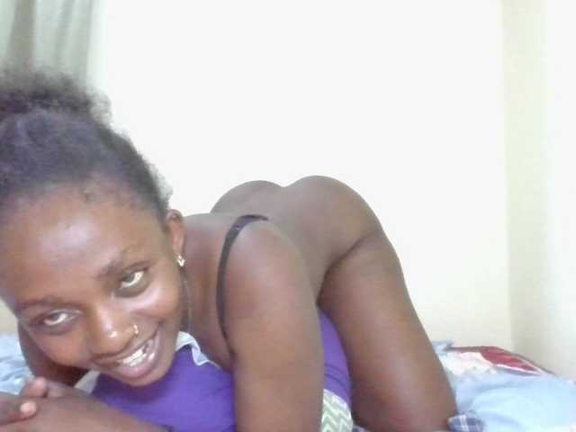 Sex chat gratuit in direct cu Sexydolly3 pe BongaCams