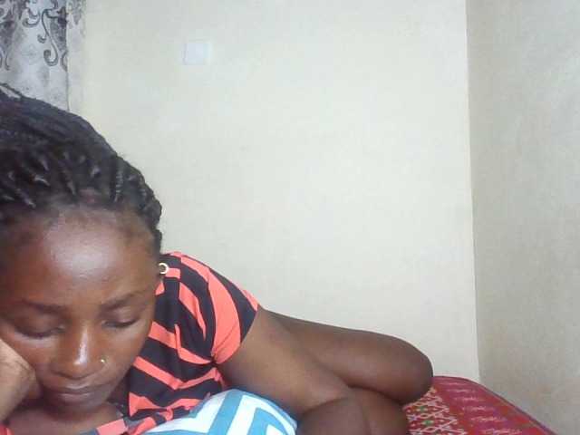 Sexydolly3's BongaCams show and profile