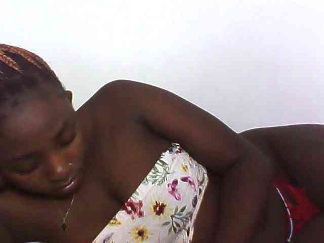 Sexydolly3 webcam