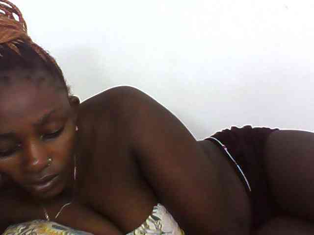 Sexydolly3 webcam