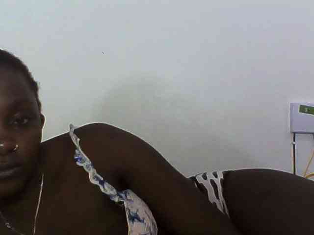 Sexydolly3 webcam