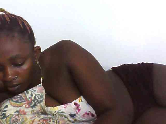 Sexydolly3 webcam