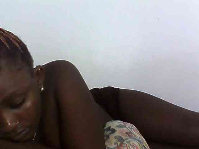 Sexydolly3 webcam