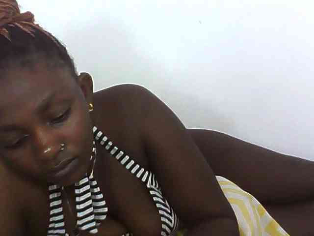 Sexydolly3 webcam