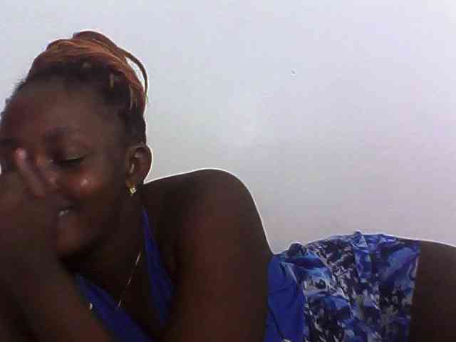 Sexydolly3 webcam