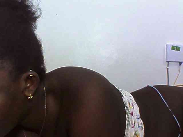 Sexydolly3 webcam