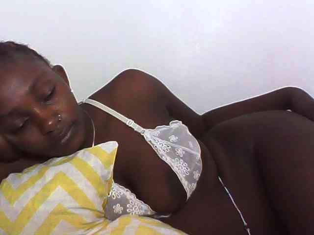 Sexydolly3 webcam